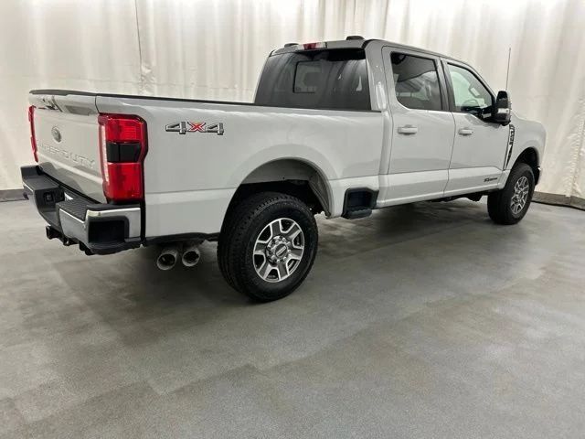 Used 2025 Gray Ford Lariat image 4