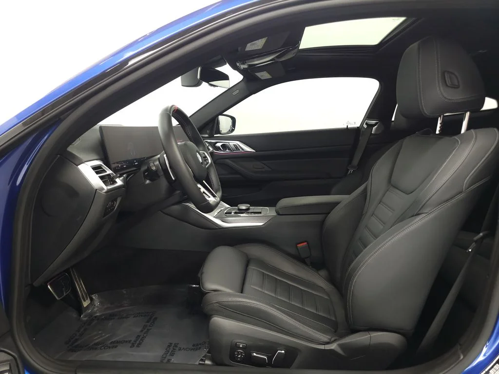 Used 2025 Blue Metallic BMW M440i xDrive image 7