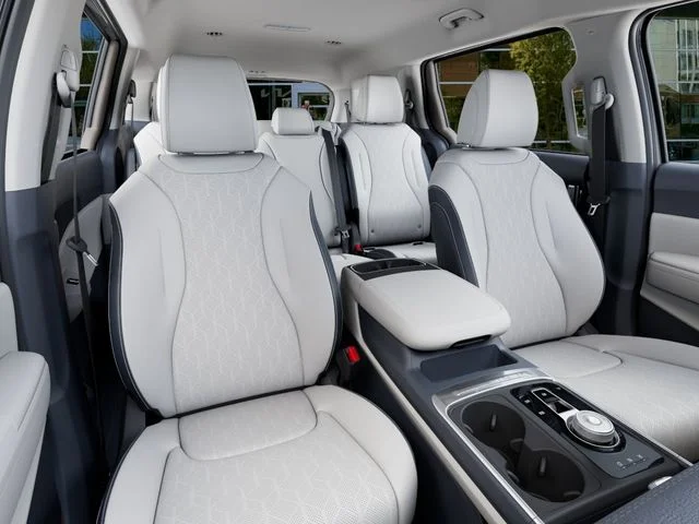 2026 Kia Carnival EX - Photo 15