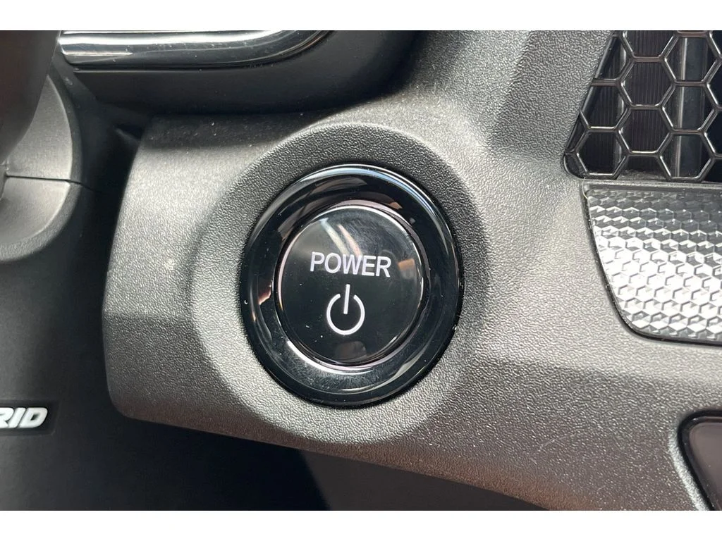 Used 2025 Canyon River Blue Metallic Honda Sport image 33
