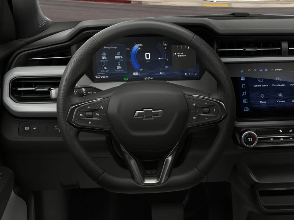 2027 Chevrolet Bolt LT - Photo 5