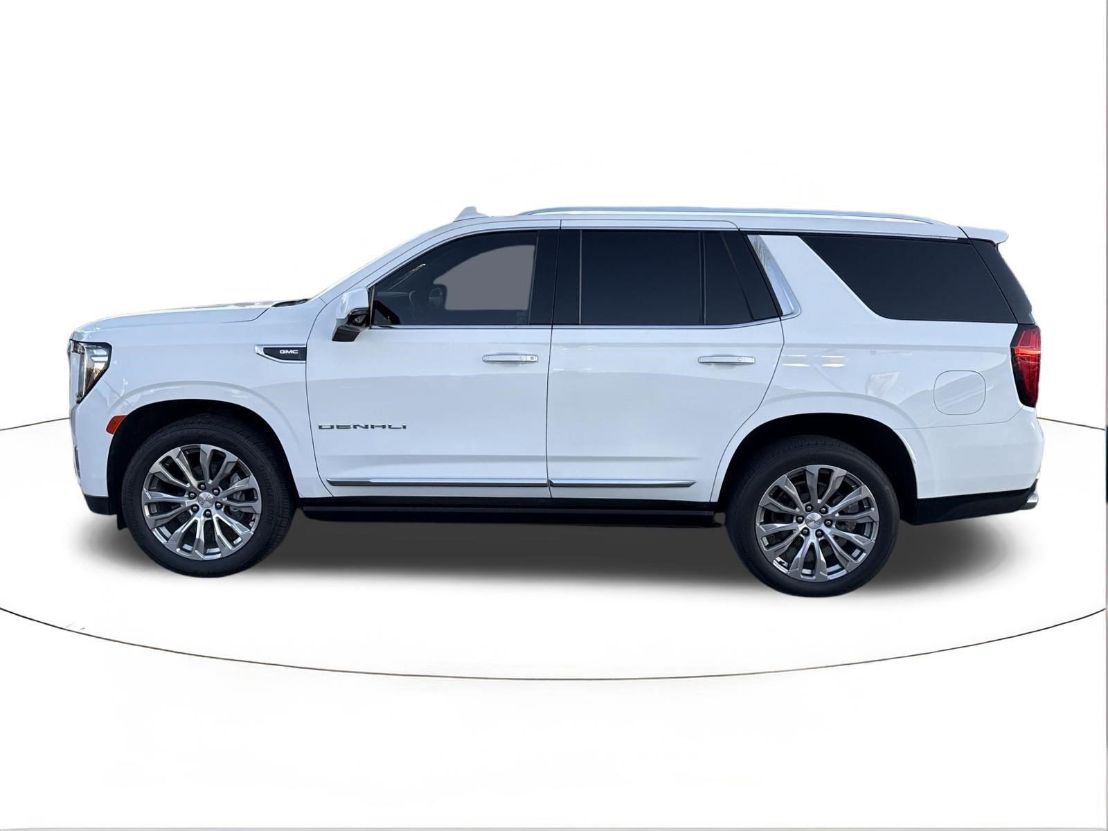 Used 2022 Summit White GMC Denali image 6
