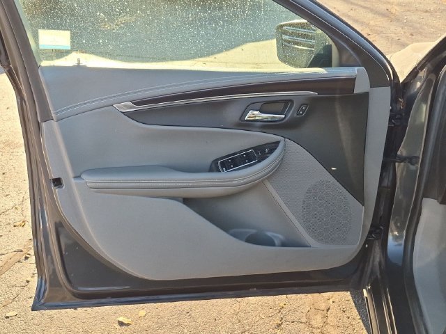Used 2015 Gray Chevrolet LT image 12