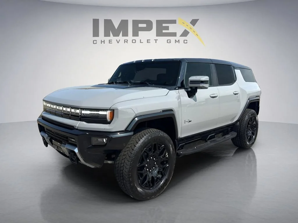 Used 2025 Meteorite Metallic (Grey) GMC 2X image 1