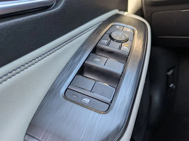 New 2026 Gun Metallic Nissan SL image 25