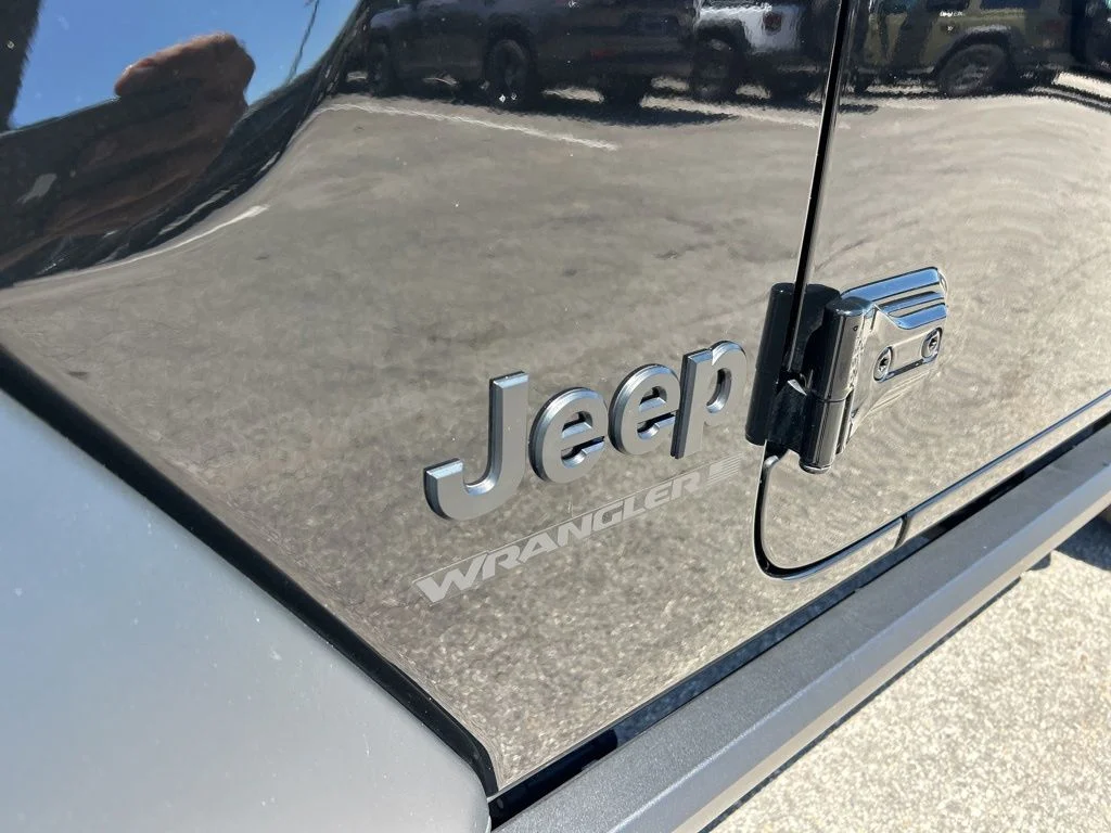Certified Used 2025 Black Jeep Sport image 20