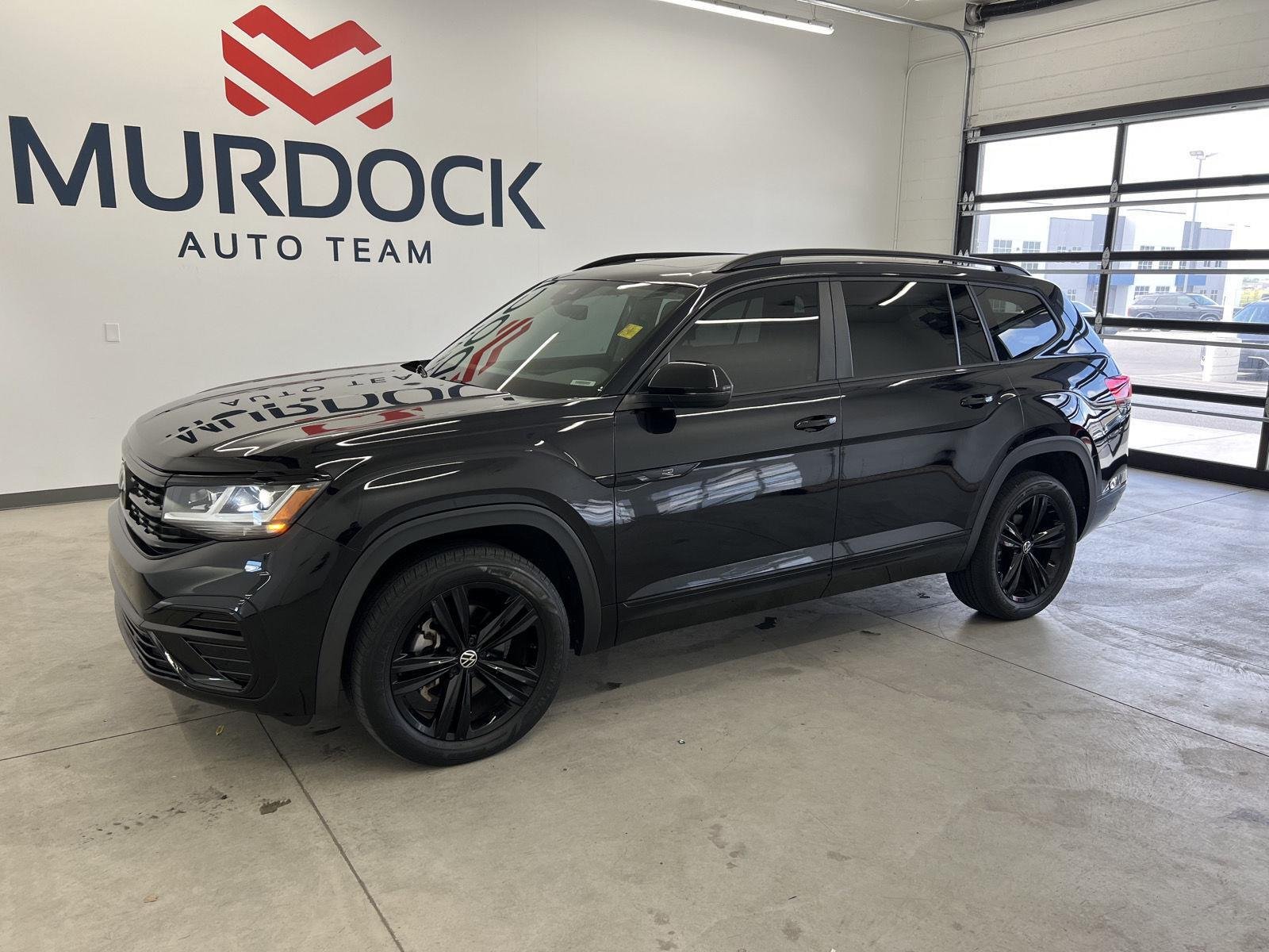 2023 Volkswagen Atlas 3.6L SEL R-Line Black 4MOTION's photo