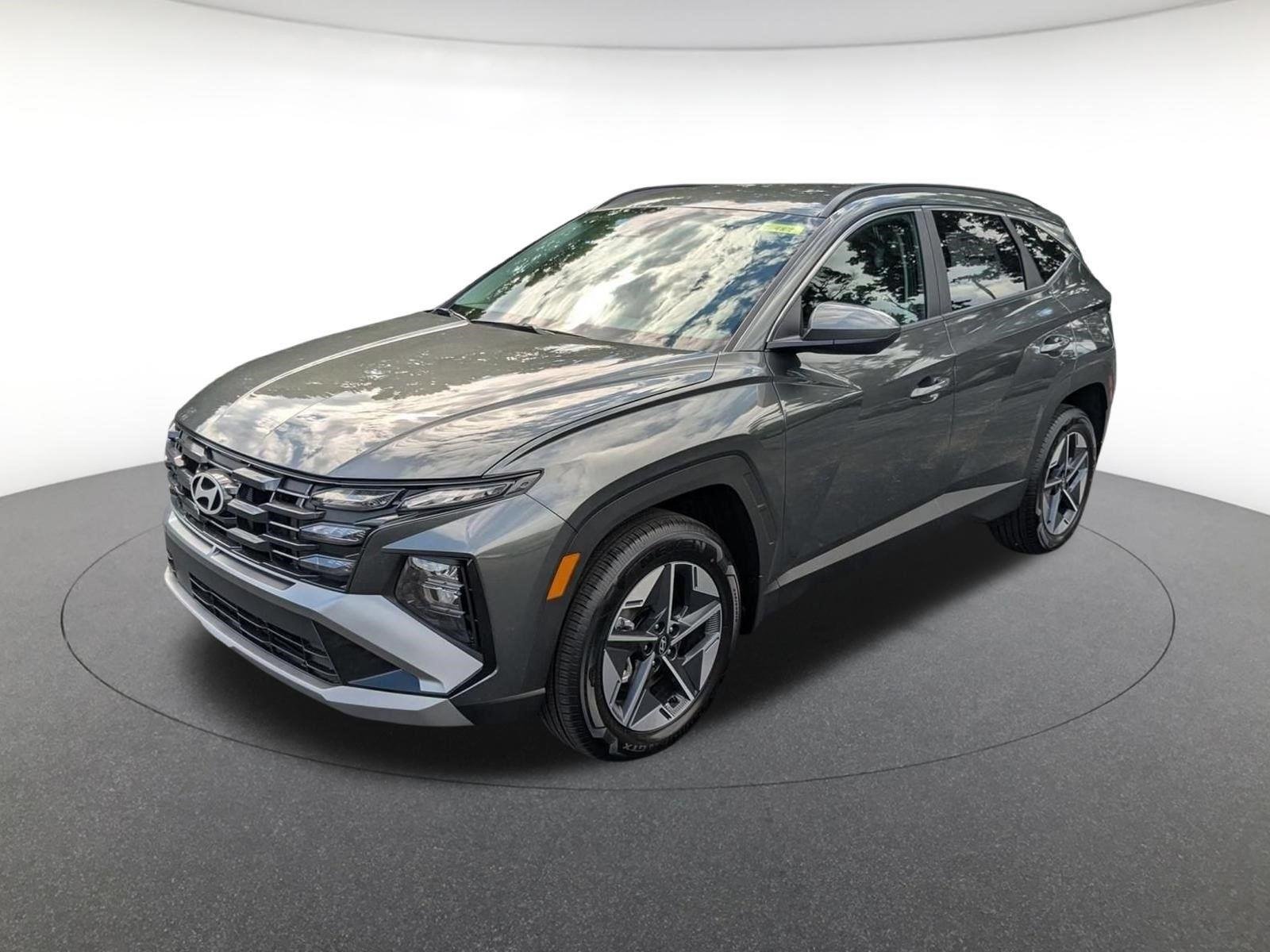 New 2026 Amazon Gray Hyundai SEL image 7