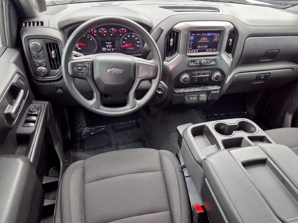 2024 Chevrolet Silverado 1500 Custom - Photo 9