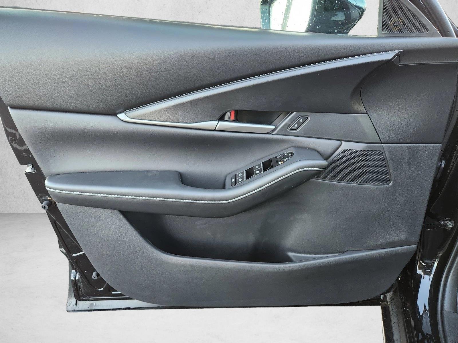 2026 Mazda CX-30 Aire Edition - Photo 13
