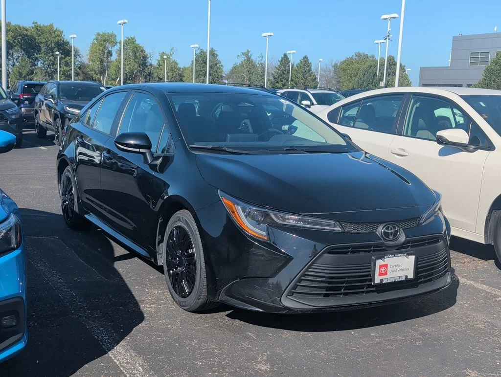 Certified 2024 Toyota Corolla LE with VIN 5YFB4MDE4RP136998 for sale in Minneapolis, Minnesota