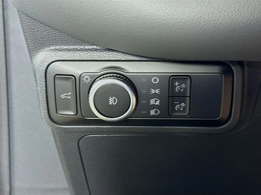 New 2026 Agate Black Metallic Ford Active image 10