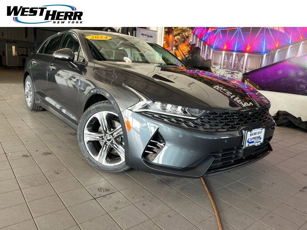 2024 Kia Optima EX FWD's photo