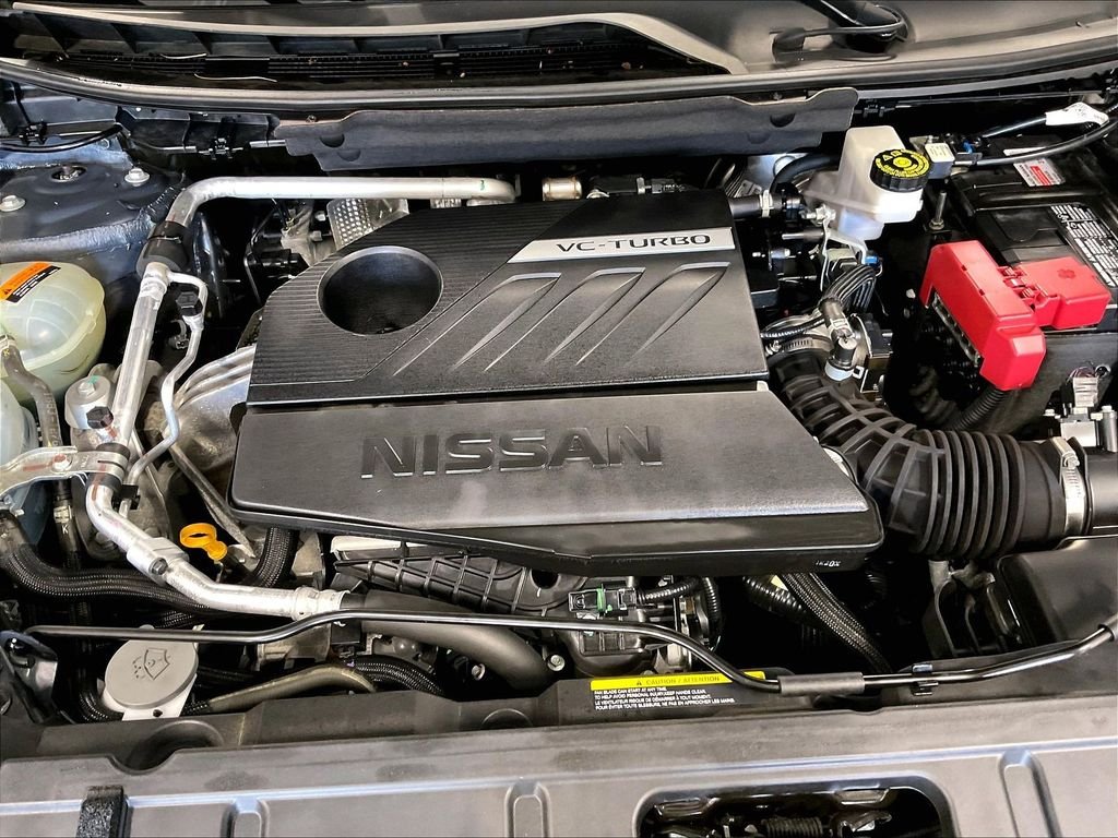 Used 2023 Gray Nissan S image 34