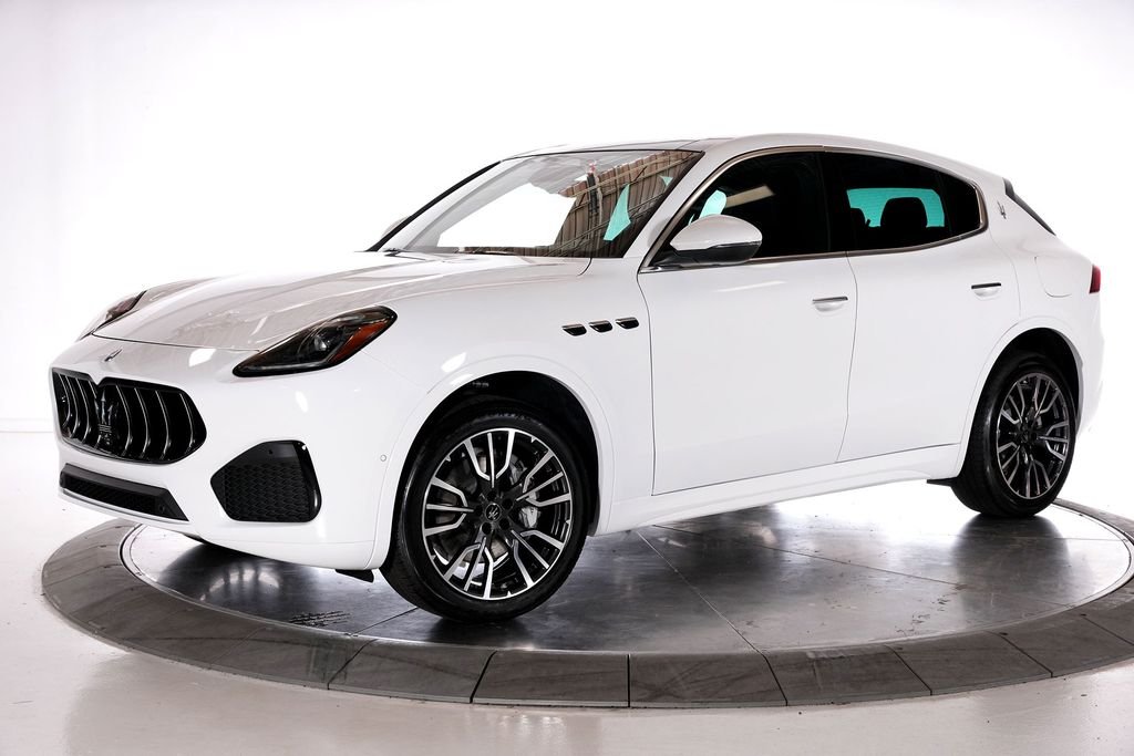 2025 Maserati Grecale Base