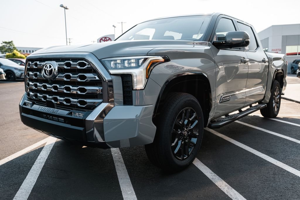 New 2026 Lunar Rock Toyota Platinum image 3