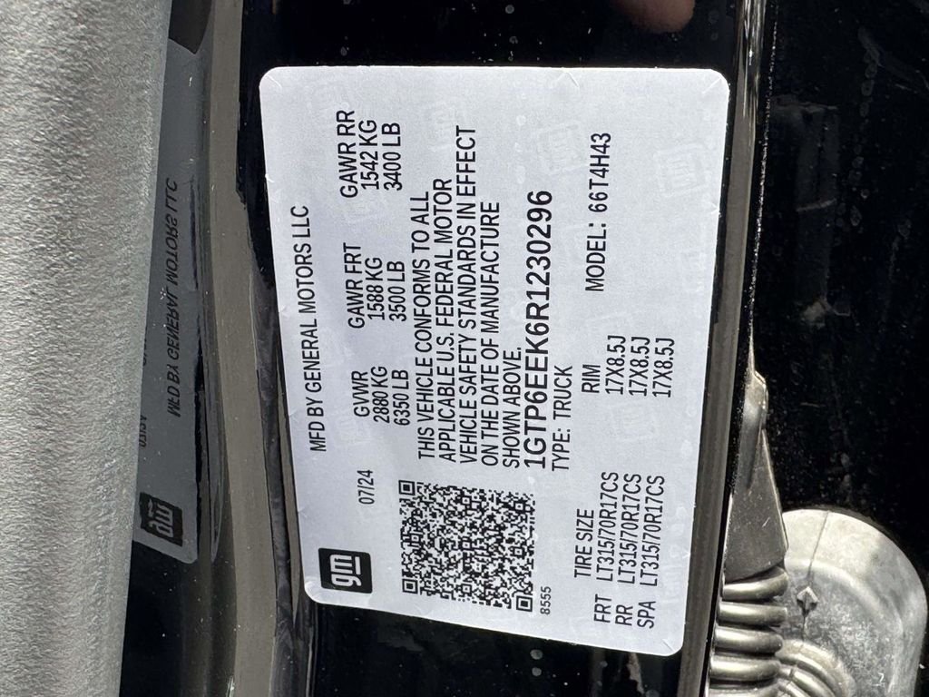 Used 2024 Black GMC AT4X image 28