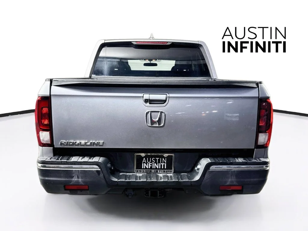 Used 2017 Gray Honda RTL image 6