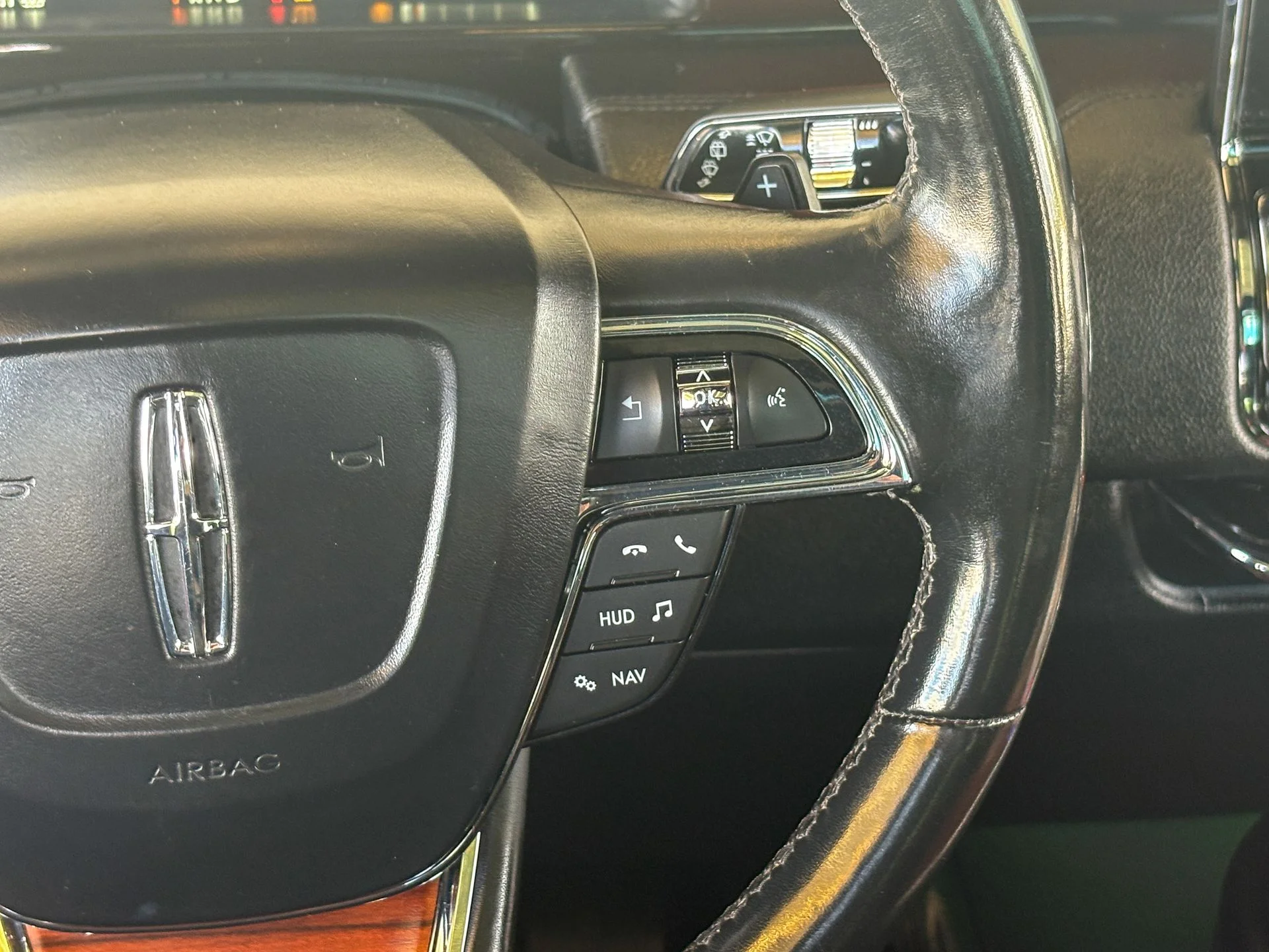 2018 Lincoln Navigator Select - Photo 36