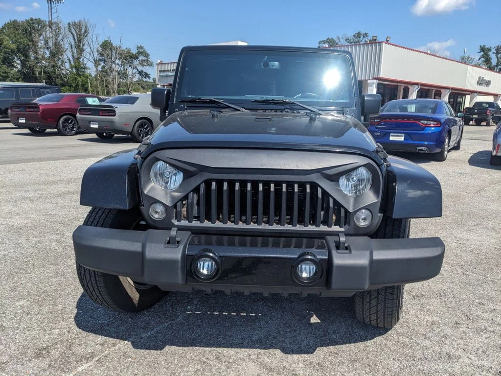 Used 2017 black Jeep 4d Convertible Sahara image 8