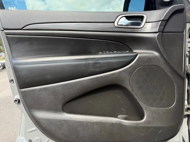 Used 2019 Sting Gray Clearcoat Jeep Laredo image 19