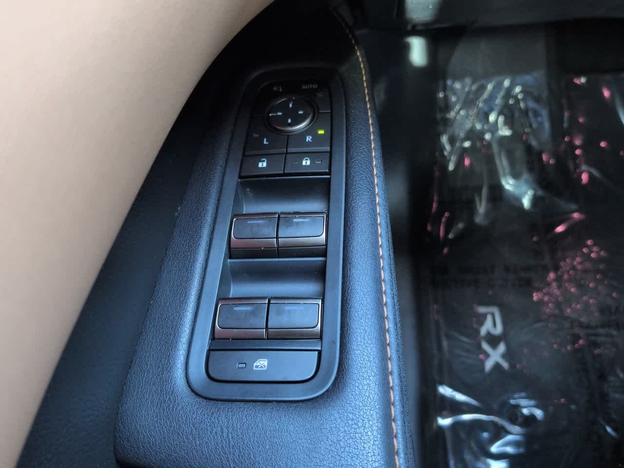 Used 2024 Iridium Lexus Premium Plus image 23