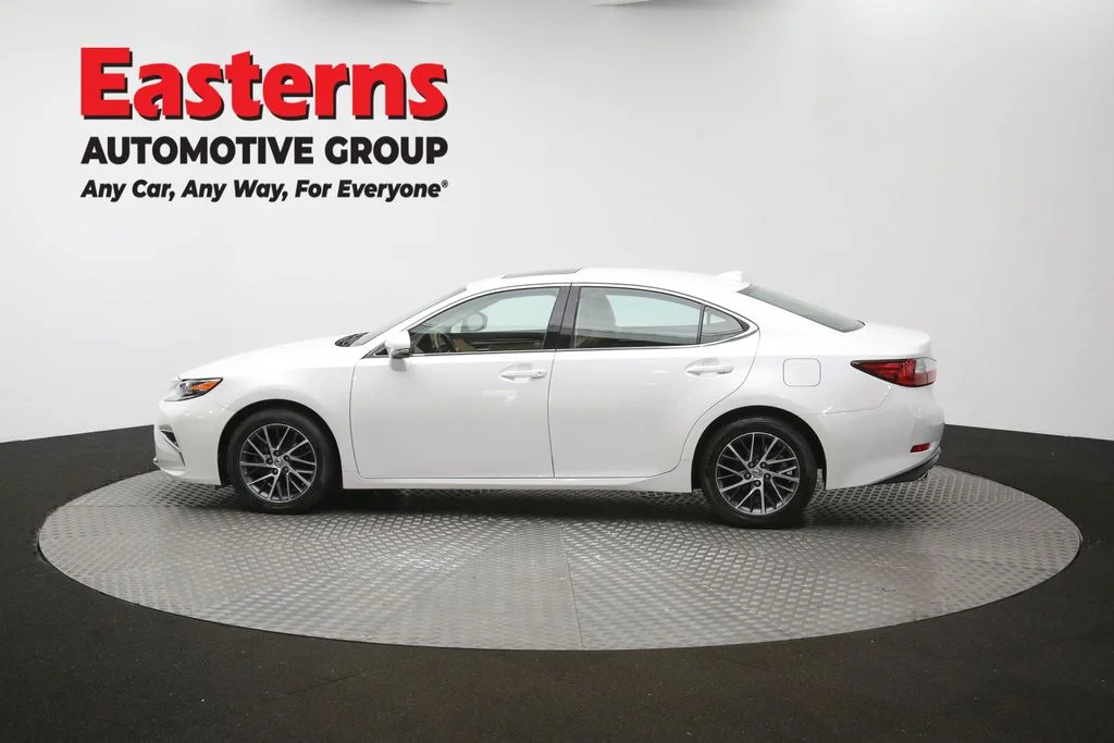 Used 2017 White Lexus 350 image 65