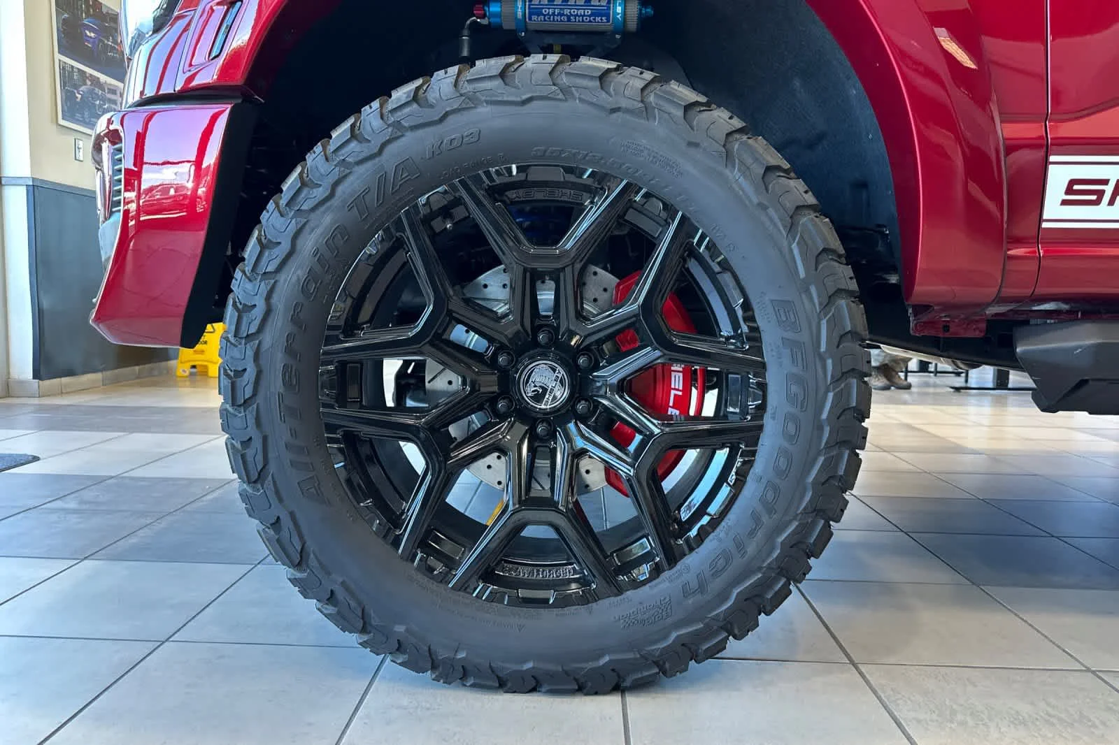 New 2026 Ruby Red Metallic Tinted Clearcoat Ford Lariat® image 22