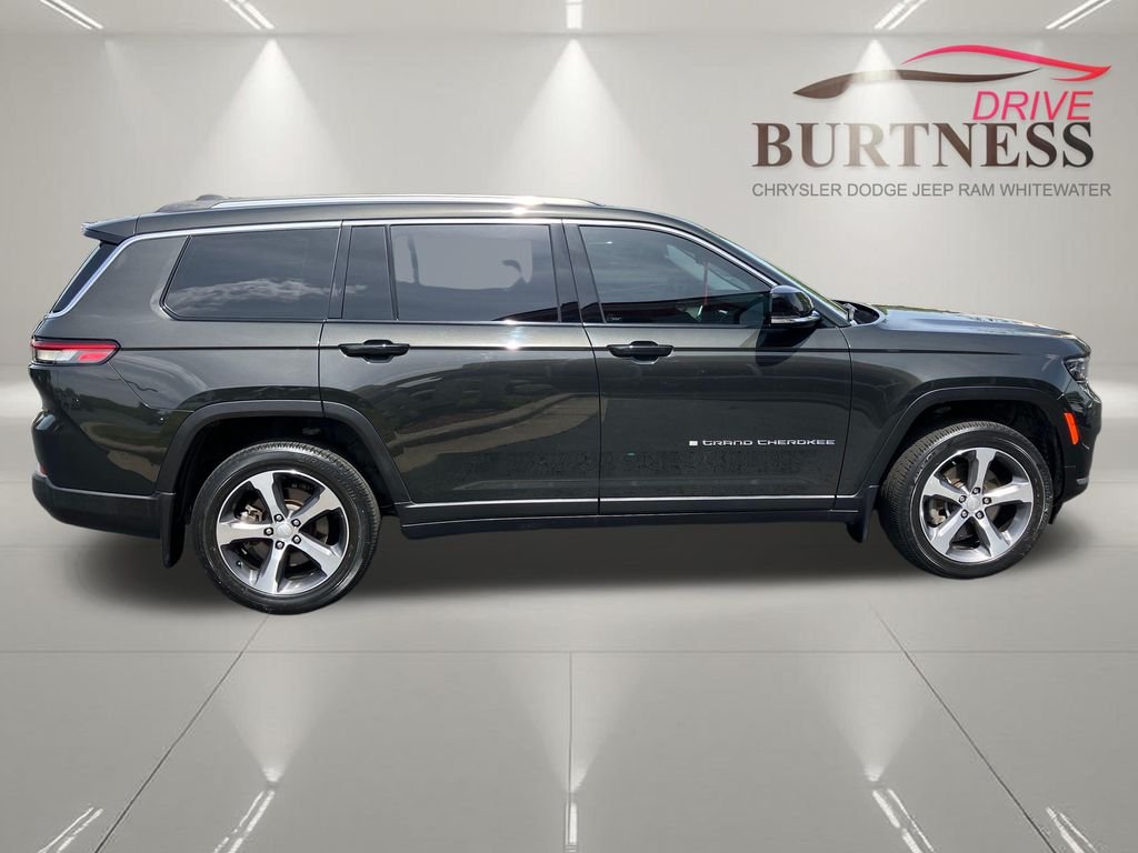 Used 2023 Gray Jeep Limited image 10