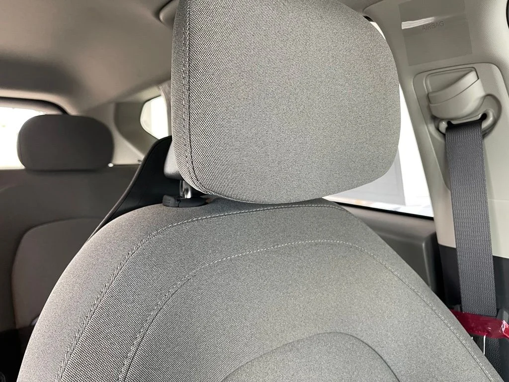 New 2027 Blue Kia S image 24
