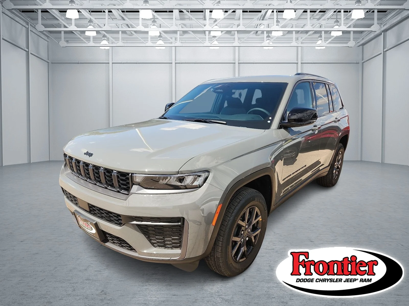 New 2027 Sting-Gray Clear-Coat Paint Jeep LAREDO ALTITUDE 4X4 image 1