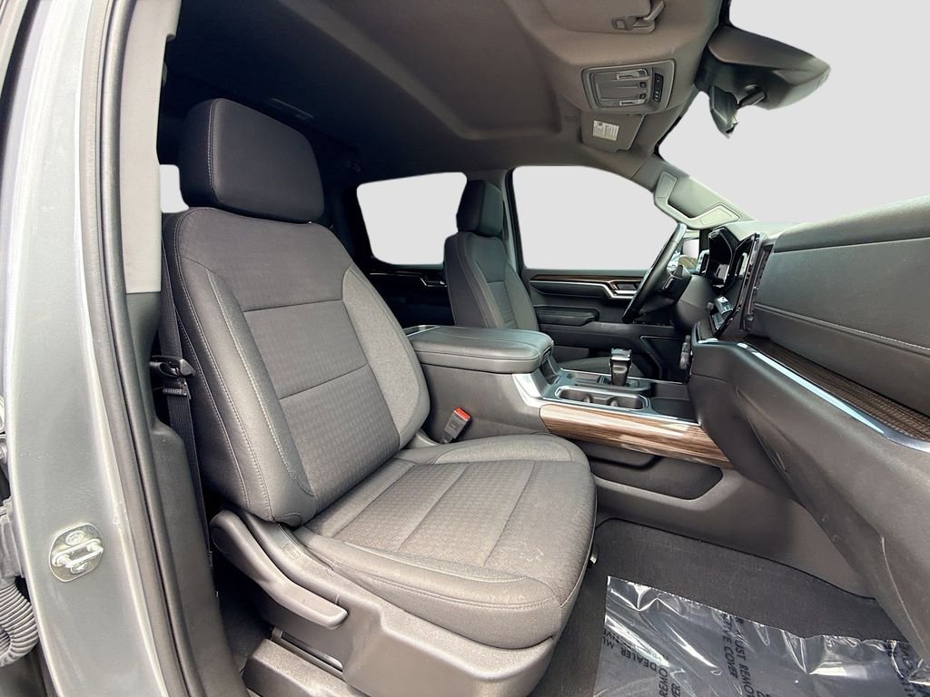 Used 2023 Gray Chevrolet RST image 16