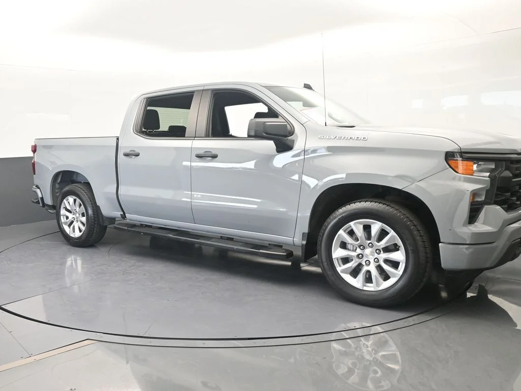 Used 2024 Slate Gray Metallic Chevrolet Custom image 7