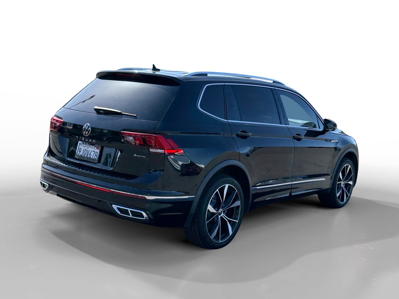 Certified Used 2024 Deep Black Pearl Volkswagen 2.0T SEL R-Line image 5