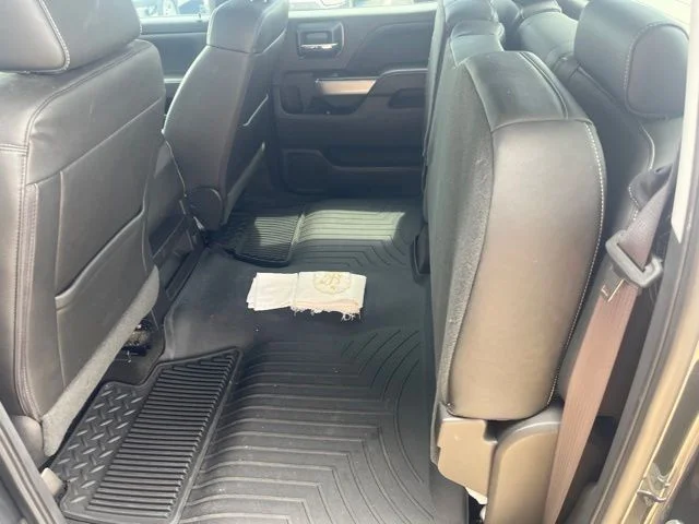 Used 2017 Gray Chevrolet LT image 4