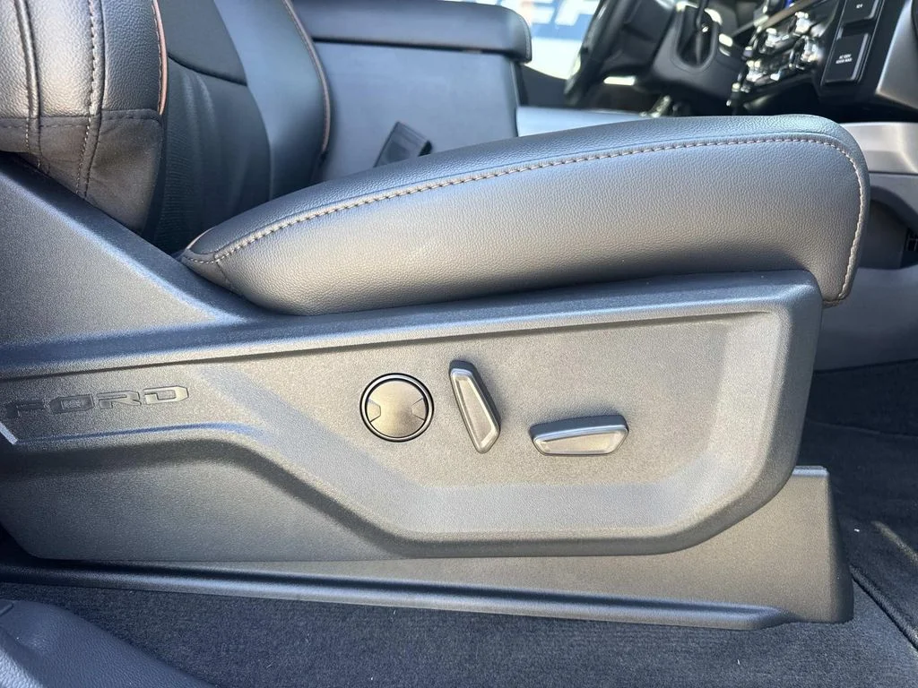 New 2026 Blue Ford Lariat image 30