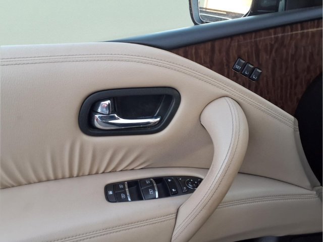 Used 2018 Blue Nissan Platinum image 18