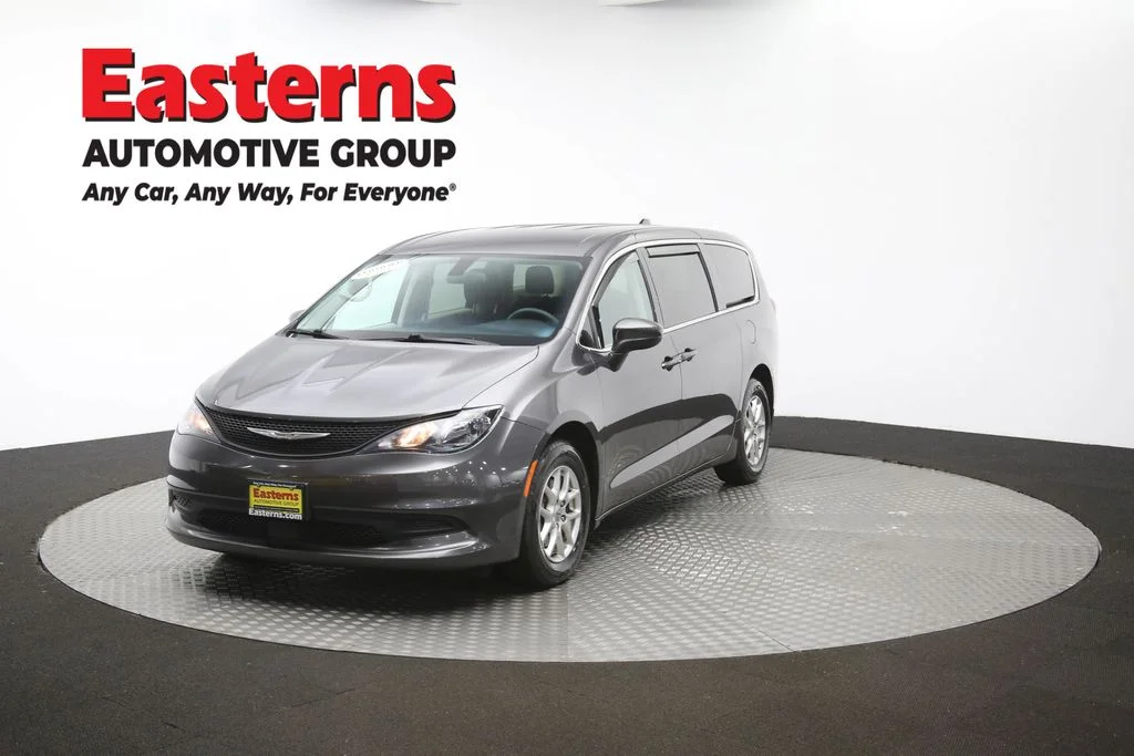 Used 2022 Gray Chrysler LX image 54