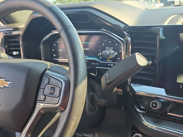 Used 2025 Beige Chevrolet High Country image 26