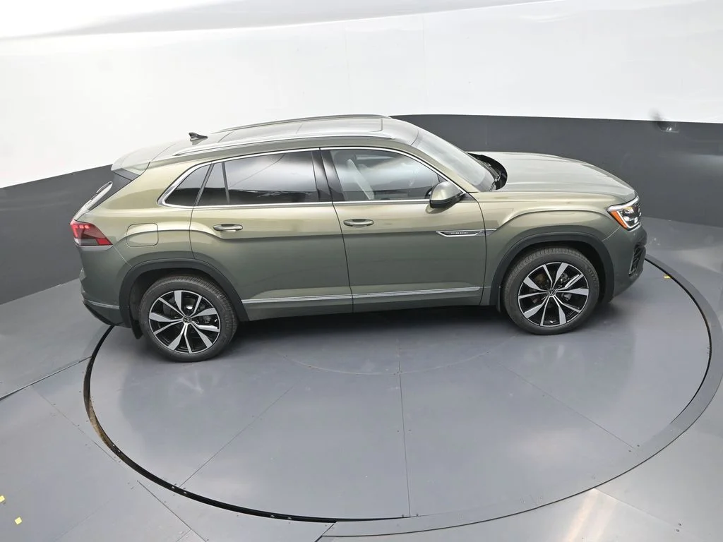 New 2026  Volkswagen 2.0T SEL Premium R-Line image 21