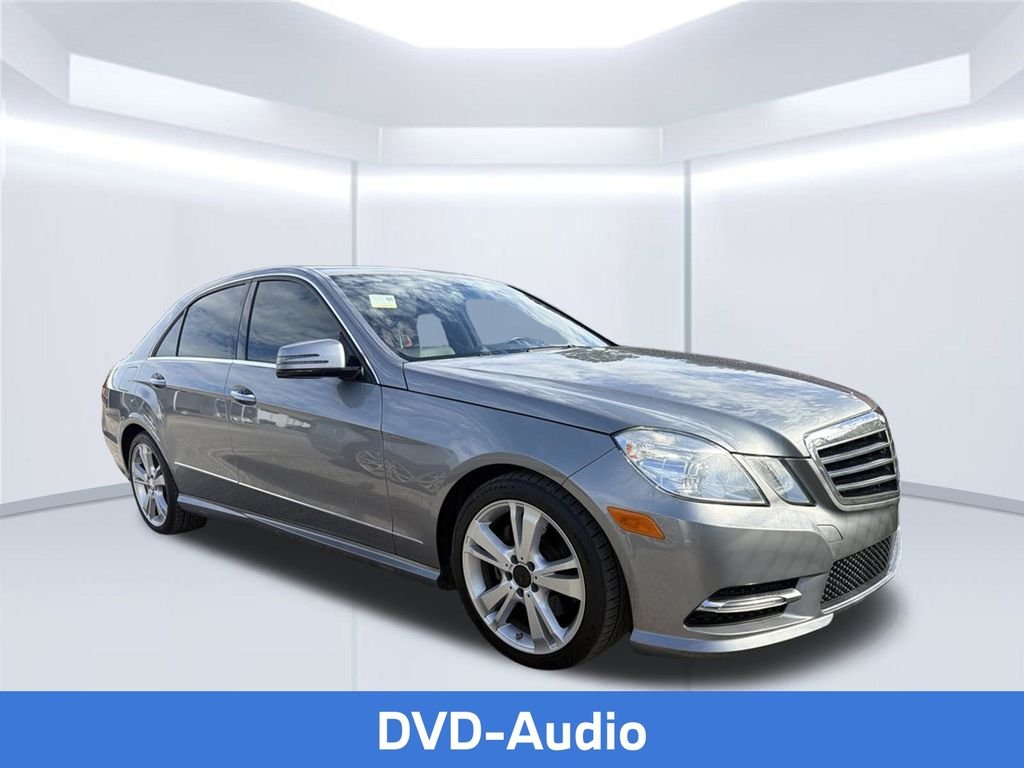 Used 2013  Mercedes-Benz E 350 image 4