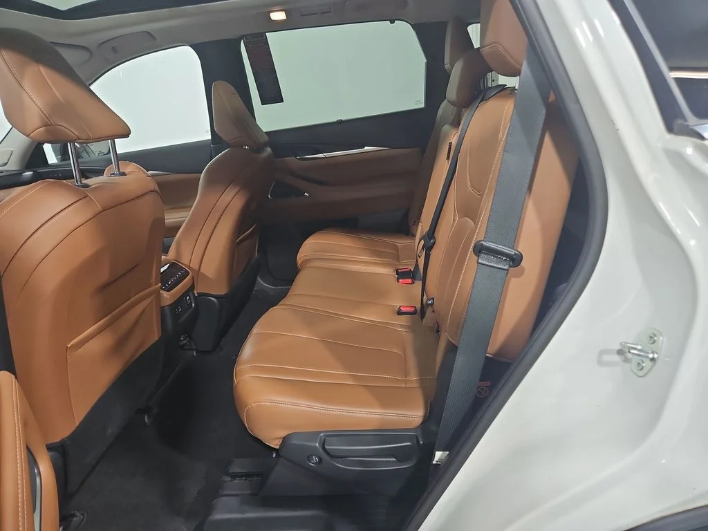 Used 2023 Majestic INFINITI Sensory image 26