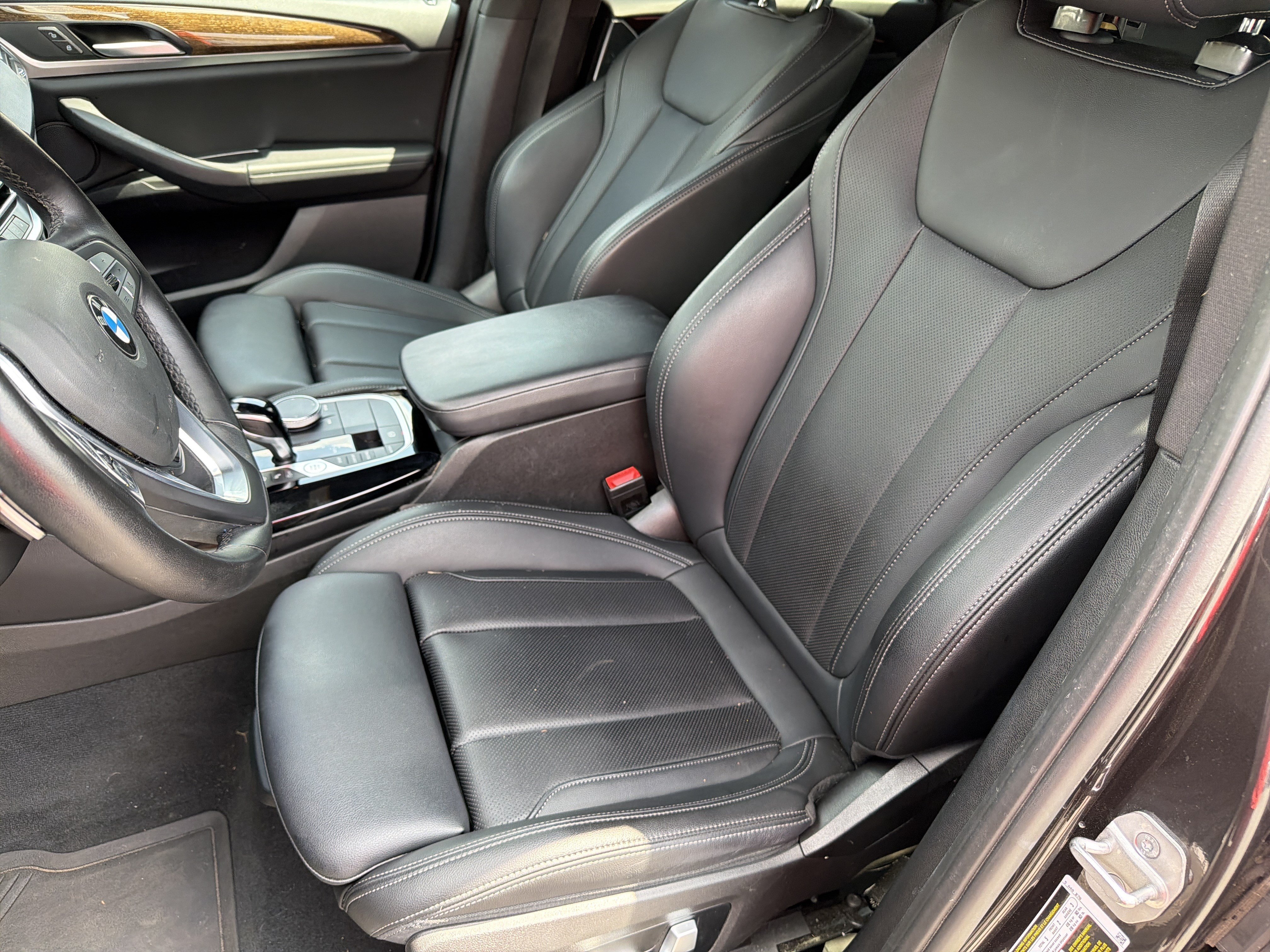 Used 2023 Dark Graphite Metallic BMW sDrive30i image 19