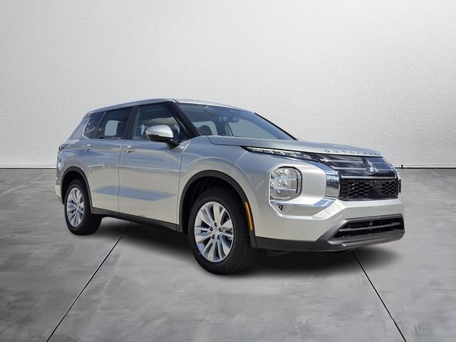 2026 Mitsubishi Outlander ES