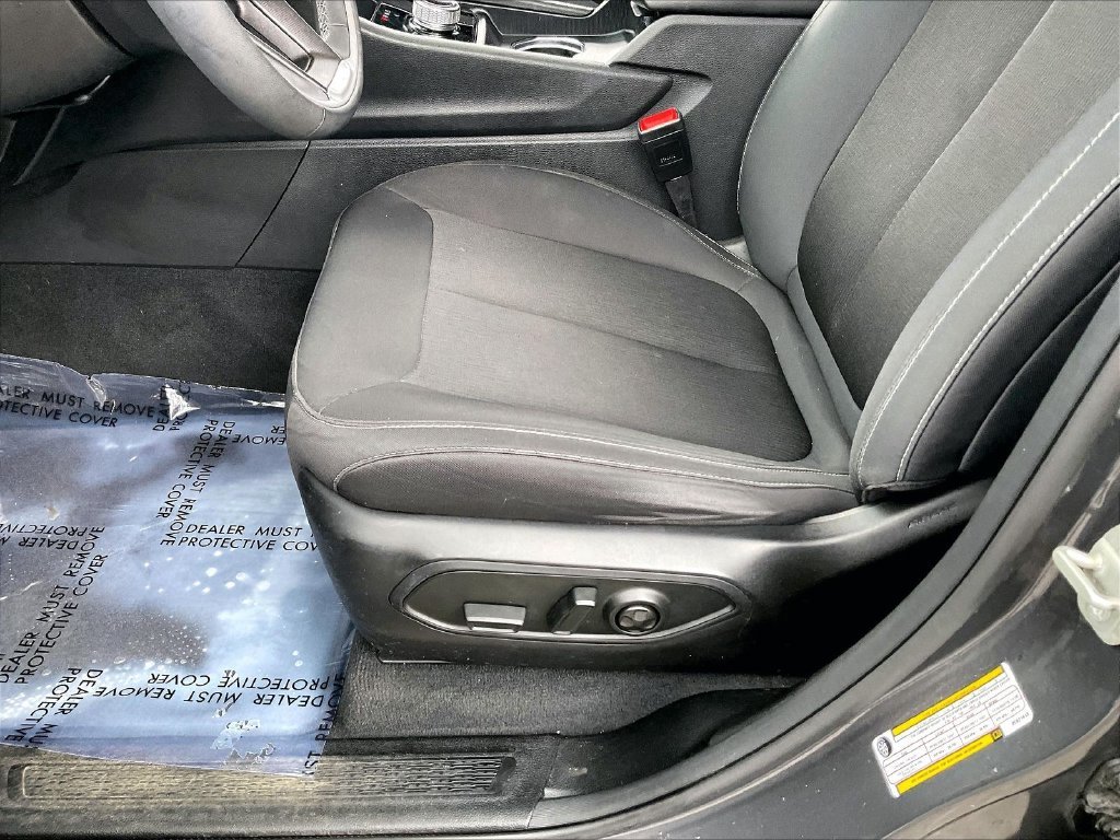 Used 2023 Metallic Jeep Laredo image 33