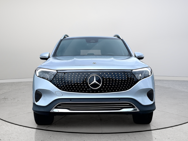 Used 2025 Silver Mercedes-Benz 250+ image 2