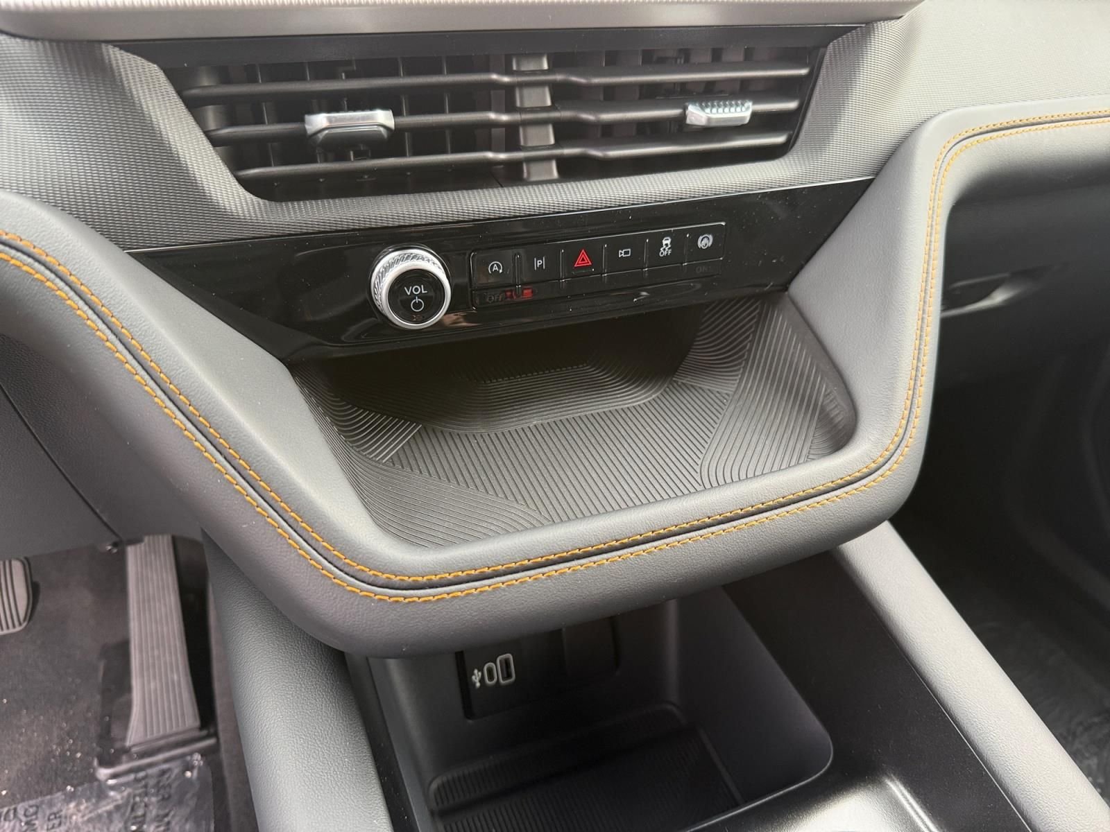 New 2026 Marsh Gray Ford Tremor® image 20