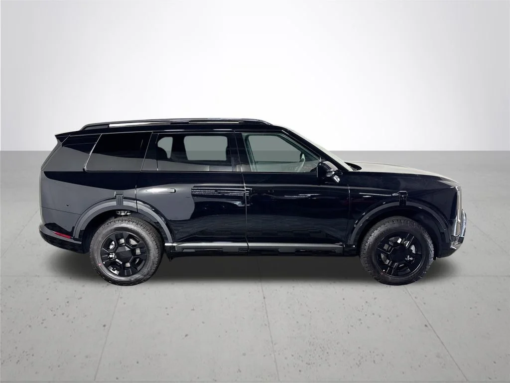 New 2027 Ebony Black Kia X-Pro SX Prestige image 5