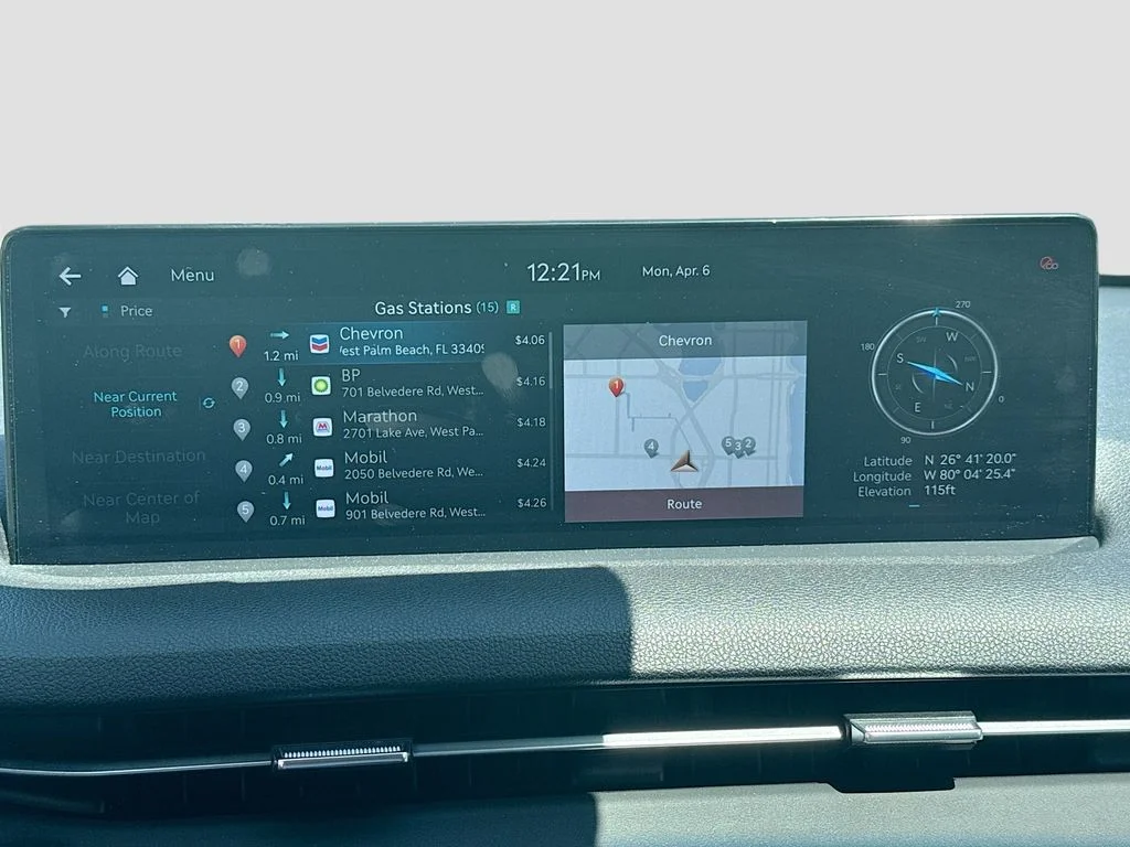 2025 GENESIS GV70 Standard - Photo 14