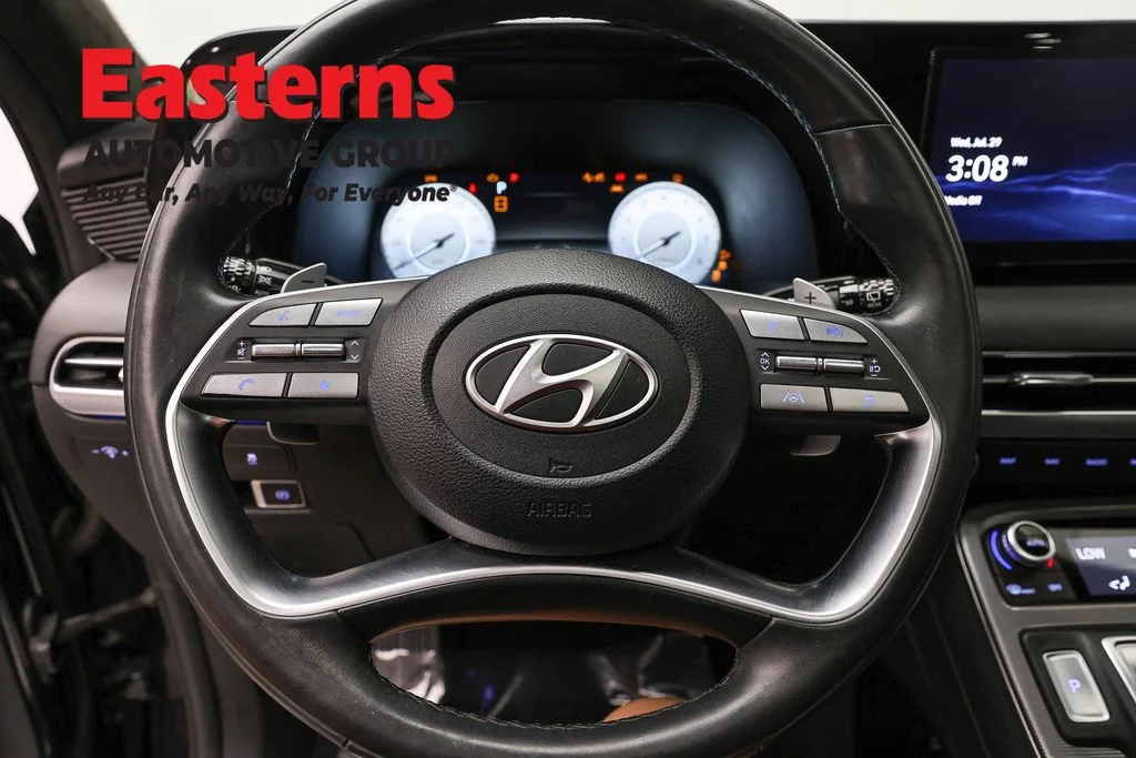 Used 2024 White Hyundai Calligraphy image 10